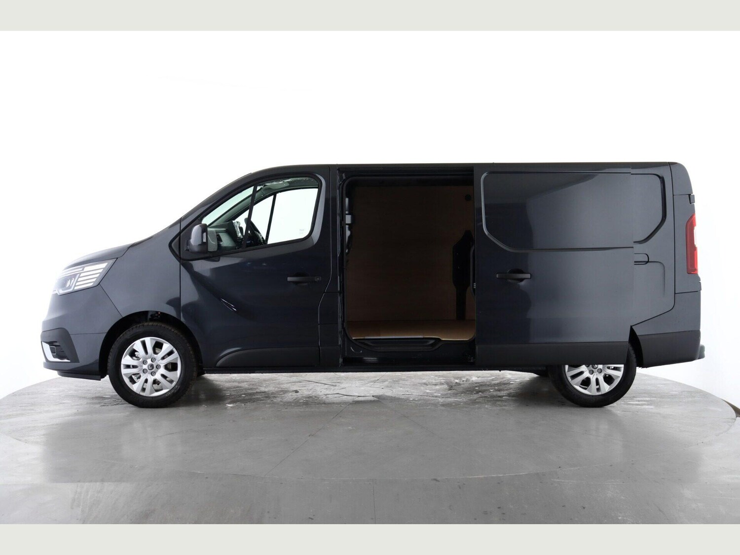 Used Renault Trafic for sale - 75781536: Photo 8