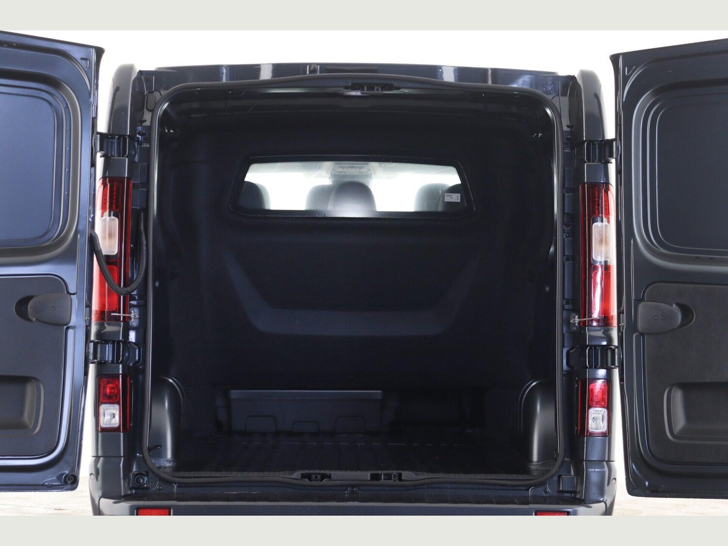 Used Renault Trafic 2026 for sale - 78018815: Photo 3