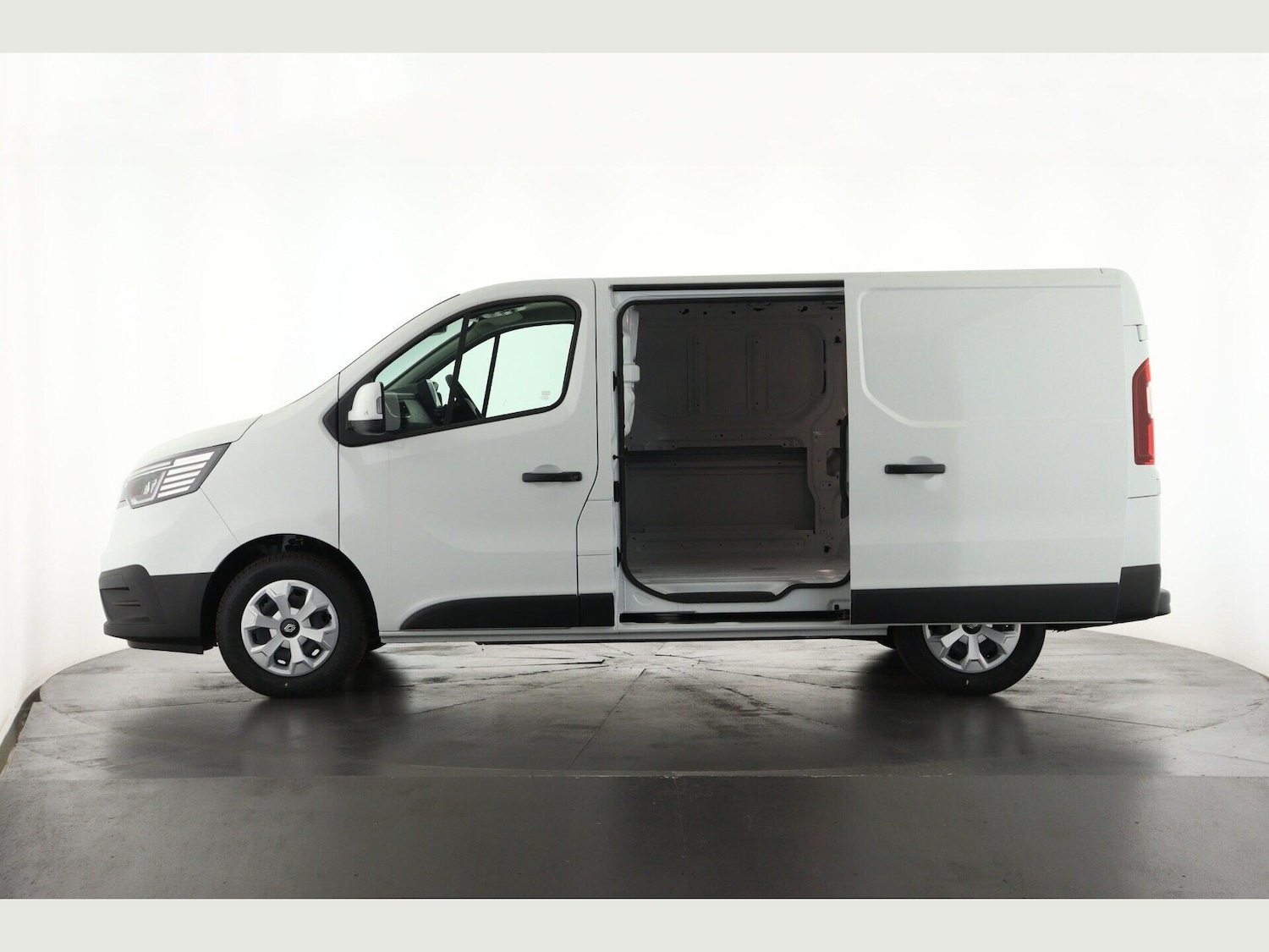Used Renault Trafic for sale - 77292032: Photo 9