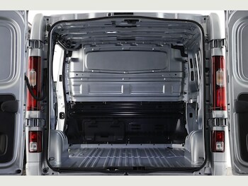 Used Renault Trafic 2025 for sale - 77586851: Photo