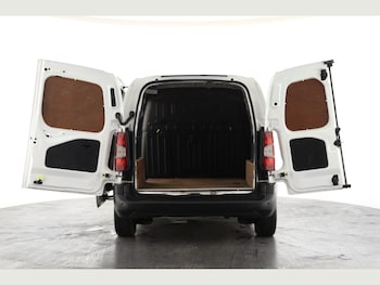 Used Citroen Berlingo 2020 for sale - 77496179: Photo