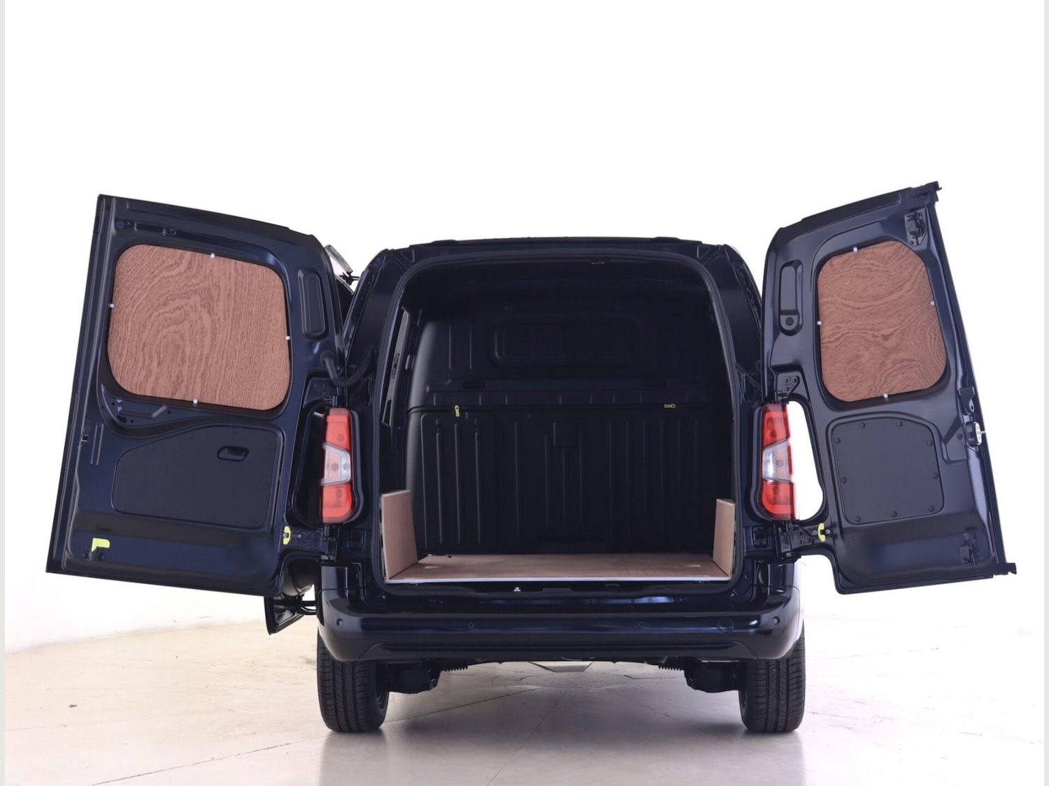 Used Citroen Berlingo for sale - 76988207: Photo 3