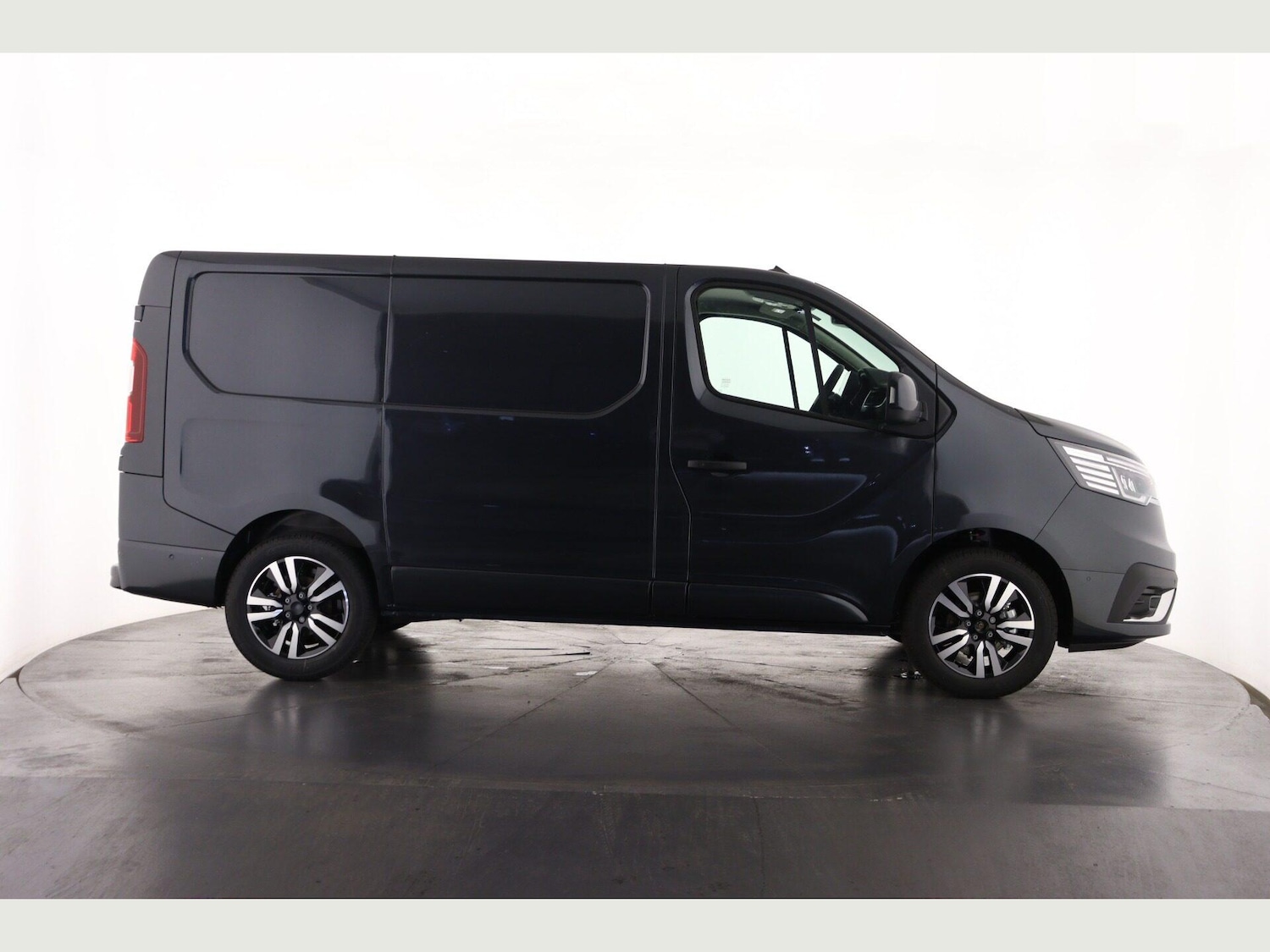 Used Renault Trafic 2025 for sale - 78033905: Photo 6