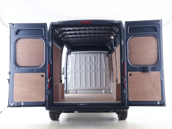 Used Citroen Relay 2023 for sale - 76476552: Photo