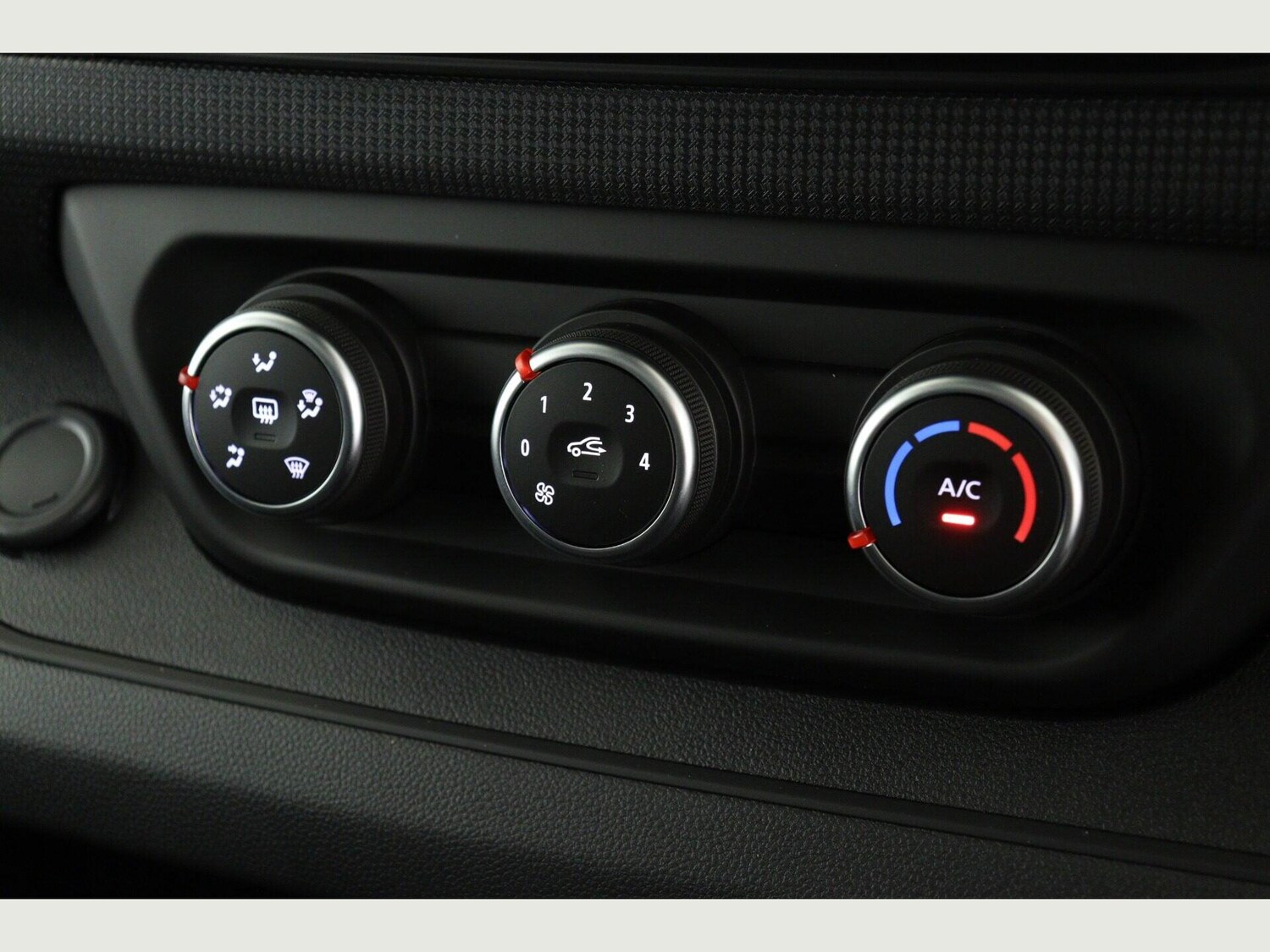 Used Renault Trafic 2025 for sale - 77468870: Photo 19