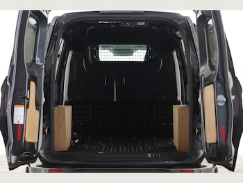 Used Ford Transit Courier 2018 for sale - 77611619: Photo