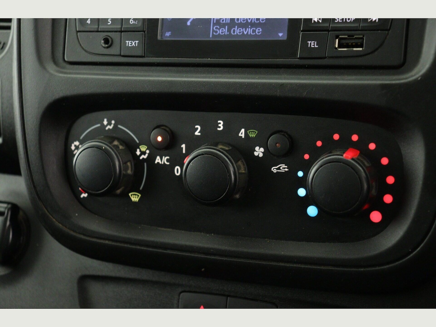 Used Renault Trafic 2018 for sale - 76991397: Photo 15