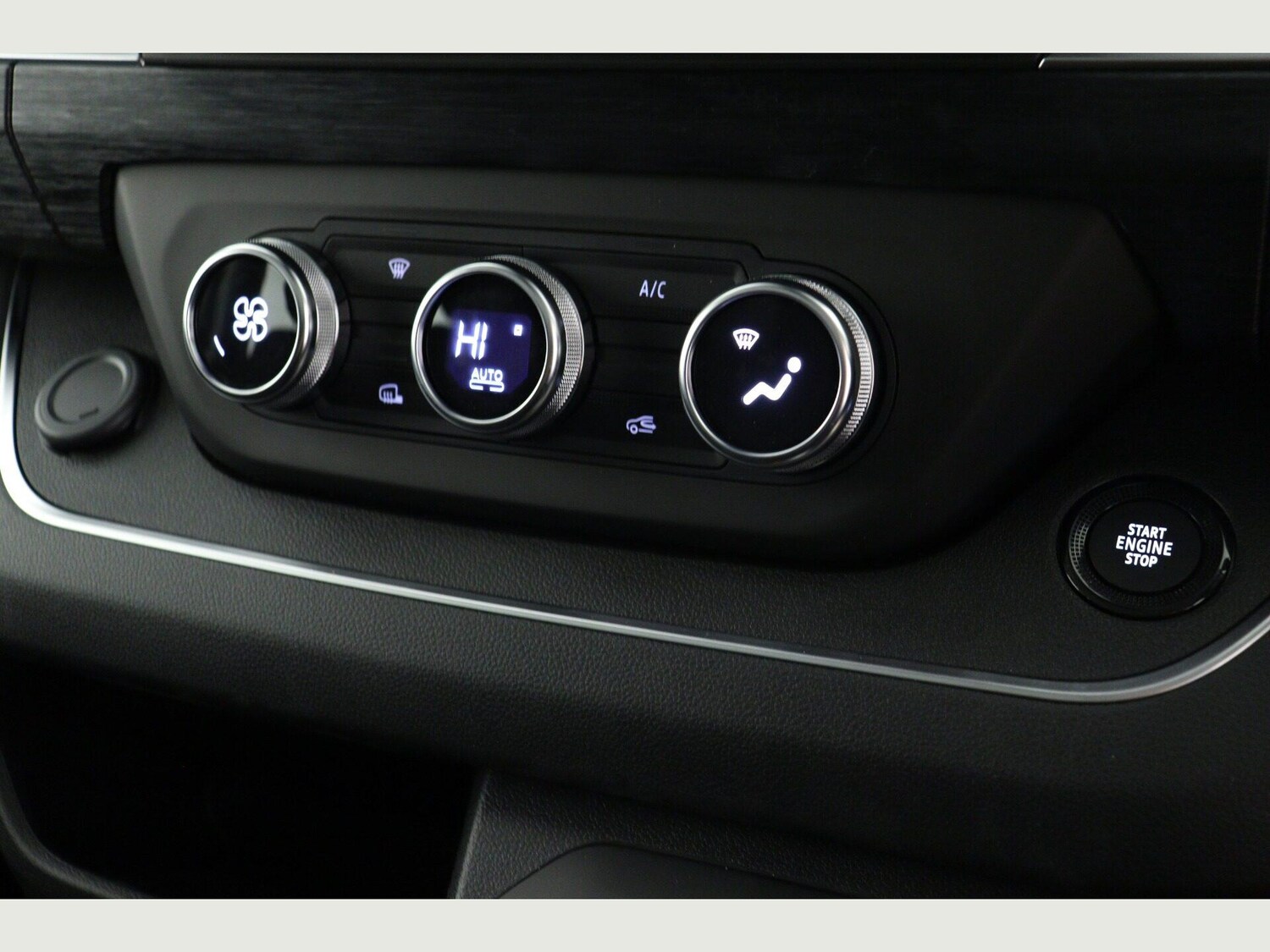 Used Renault Trafic 2025 for sale - 76498558: Photo 19