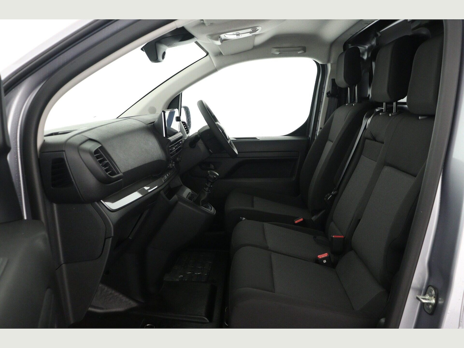 Used Peugeot Expert 2025 for sale - 76988661: Photo 12