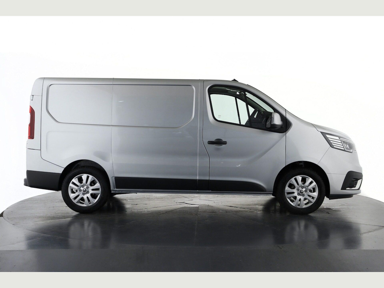 Used Renault Trafic 2025 for sale - 76742990: Photo 5