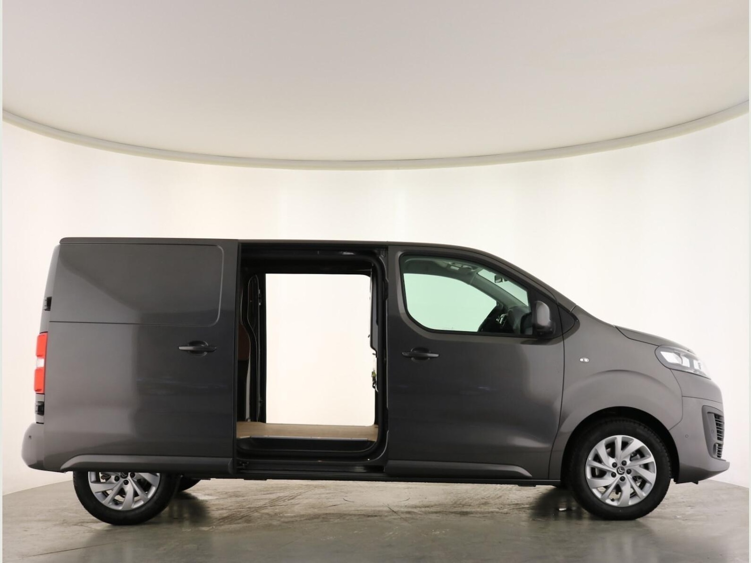 Used Citroen Dispatch for sale - 76988100: Photo 4