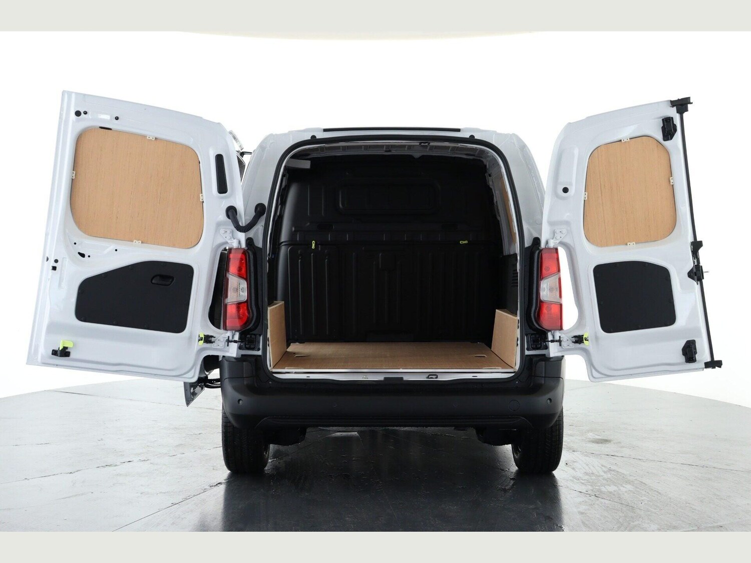 Used Peugeot Partner for sale - 77753520: Photo 2