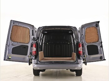 Used Citroen Berlingo 2023 for sale - 76476548: Photo