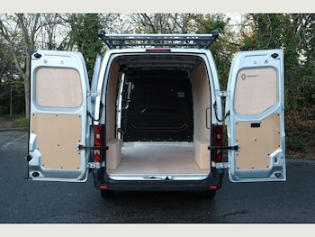 Used Renault Master 2025 for sale - 76484360: Photo