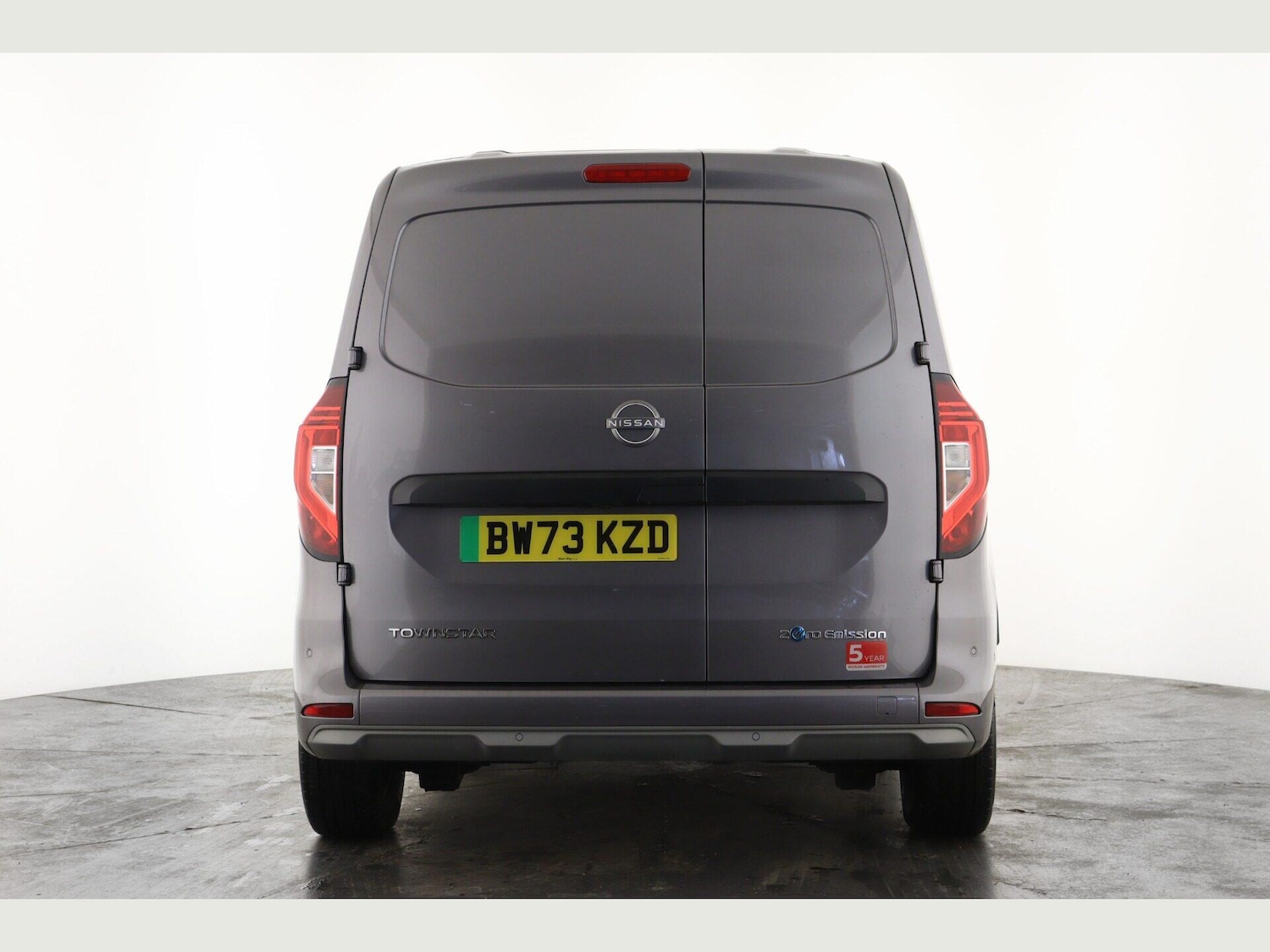 Used Nissan Other 2023 for sale - 77853533: Photo 2