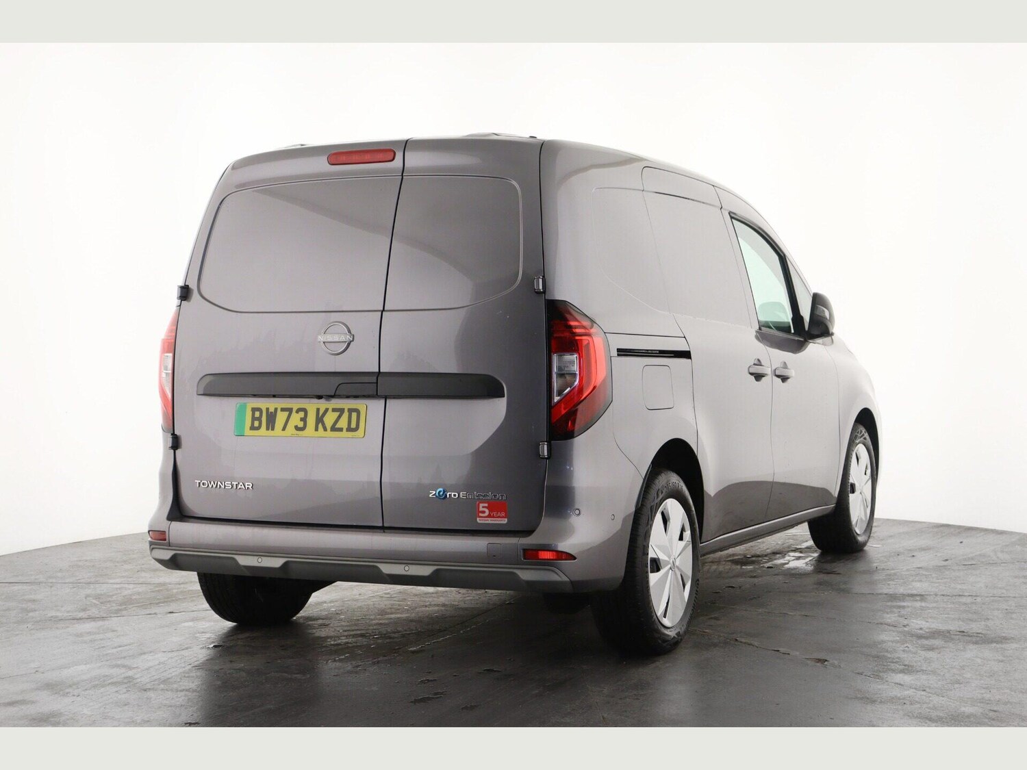 Used Nissan Other 2023 for sale - 77853533: Photo 3