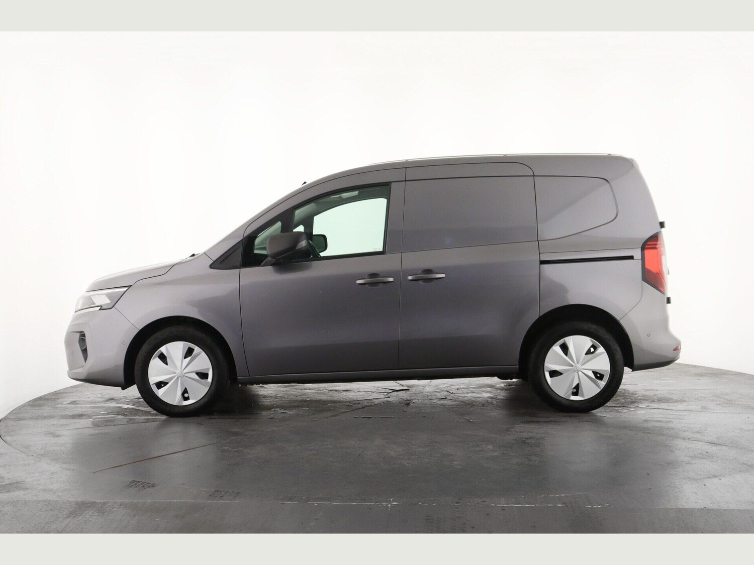 Used Nissan Other 2023 for sale - 77853533: Photo 7