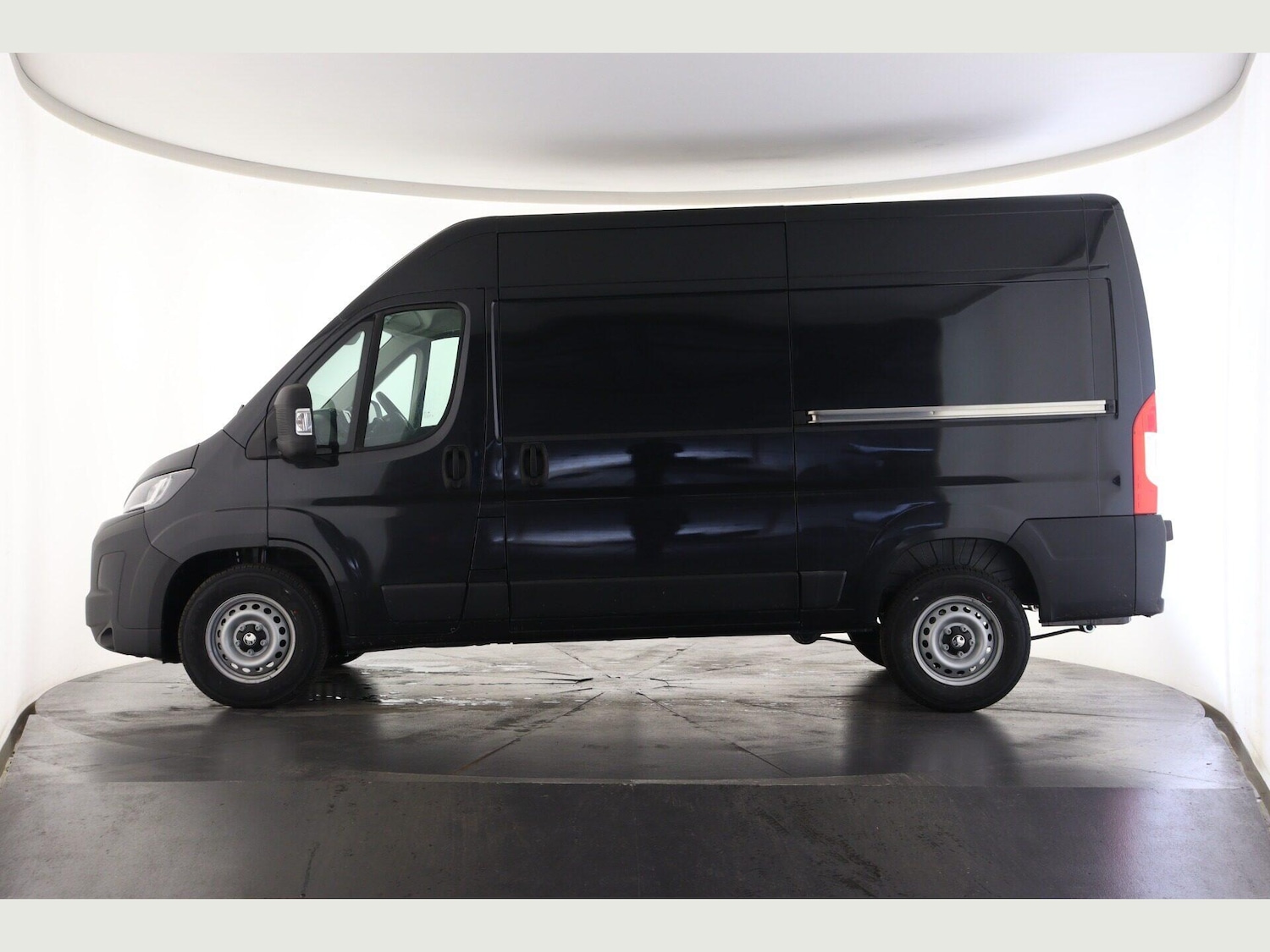 Used Vauxhall Movano for sale - 76996311: Photo 8