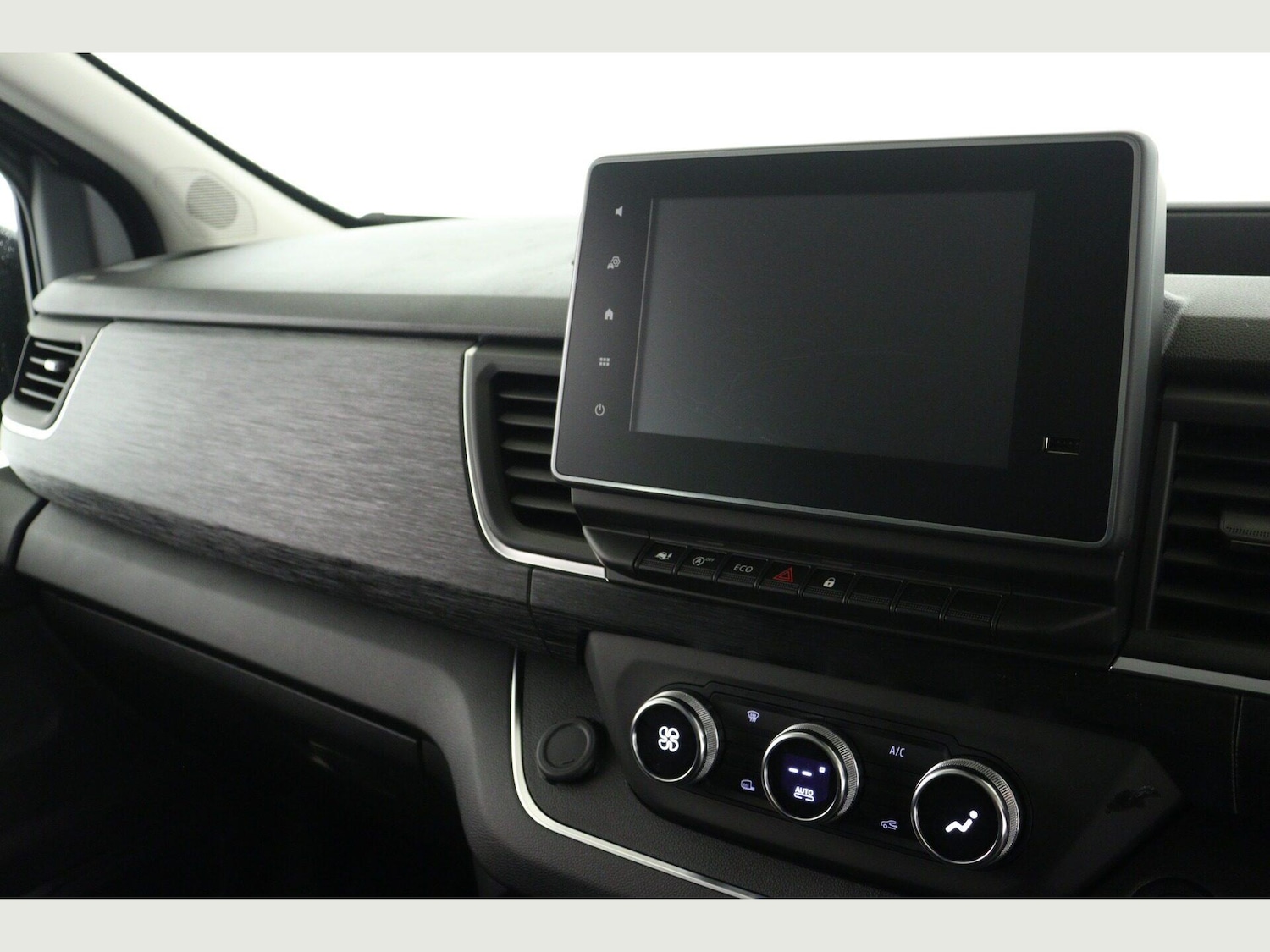 Used Renault Trafic 2025 for sale - 76997222: Photo 13