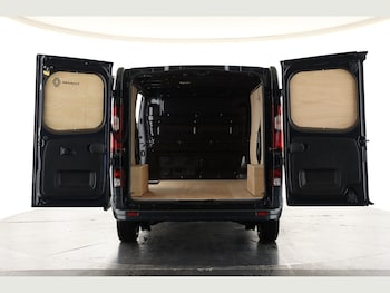 Used Renault Trafic 2025 for sale - 76997222: Photo