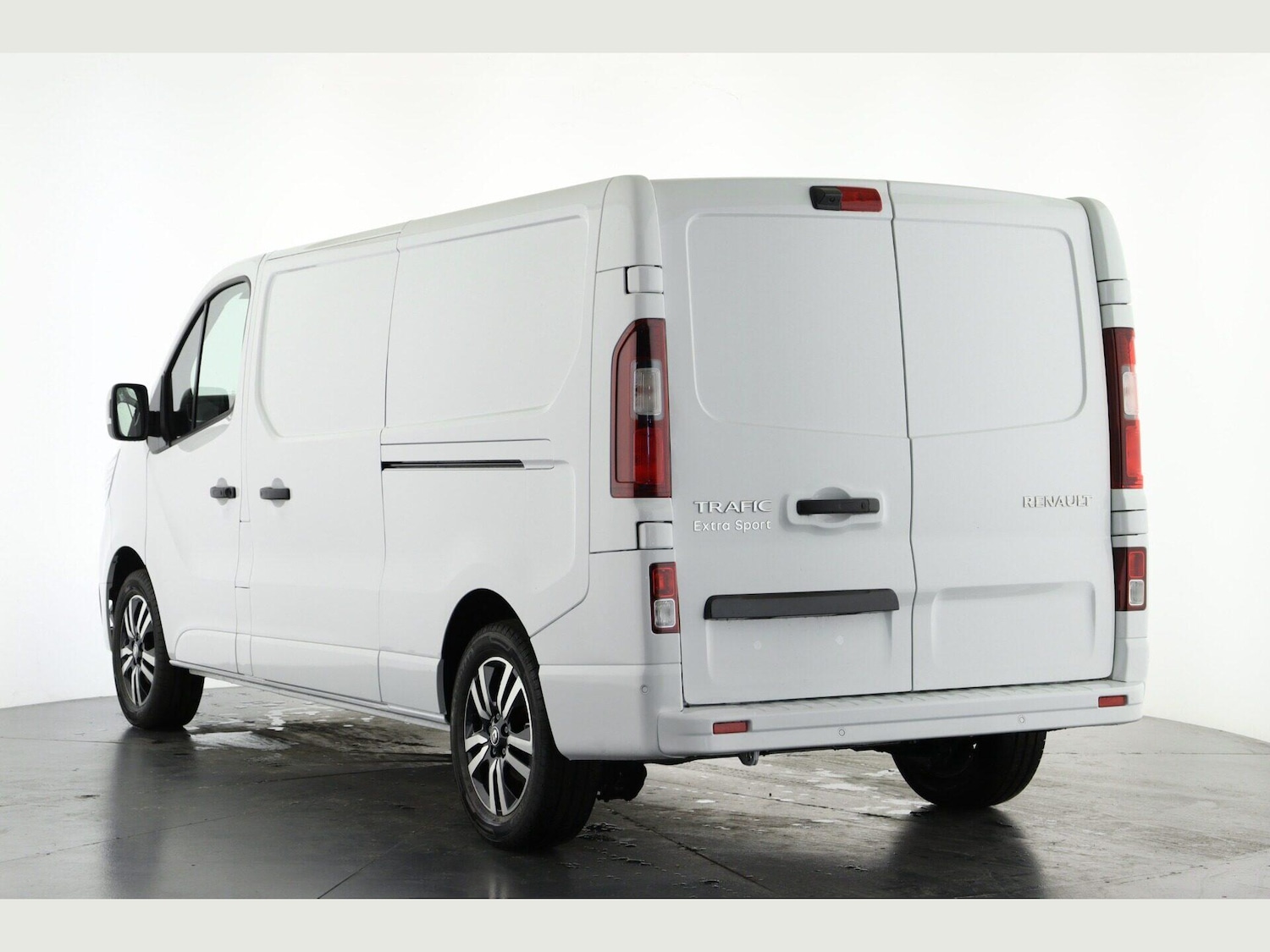 Used Renault Trafic 2025 for sale - 76997520: Photo 9