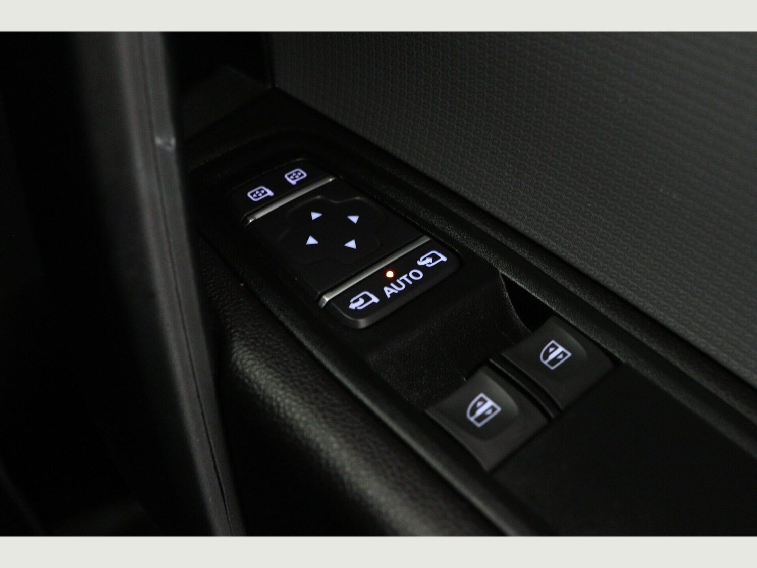 Used Nissan Other 2023 for sale - 77131581: Photo 23