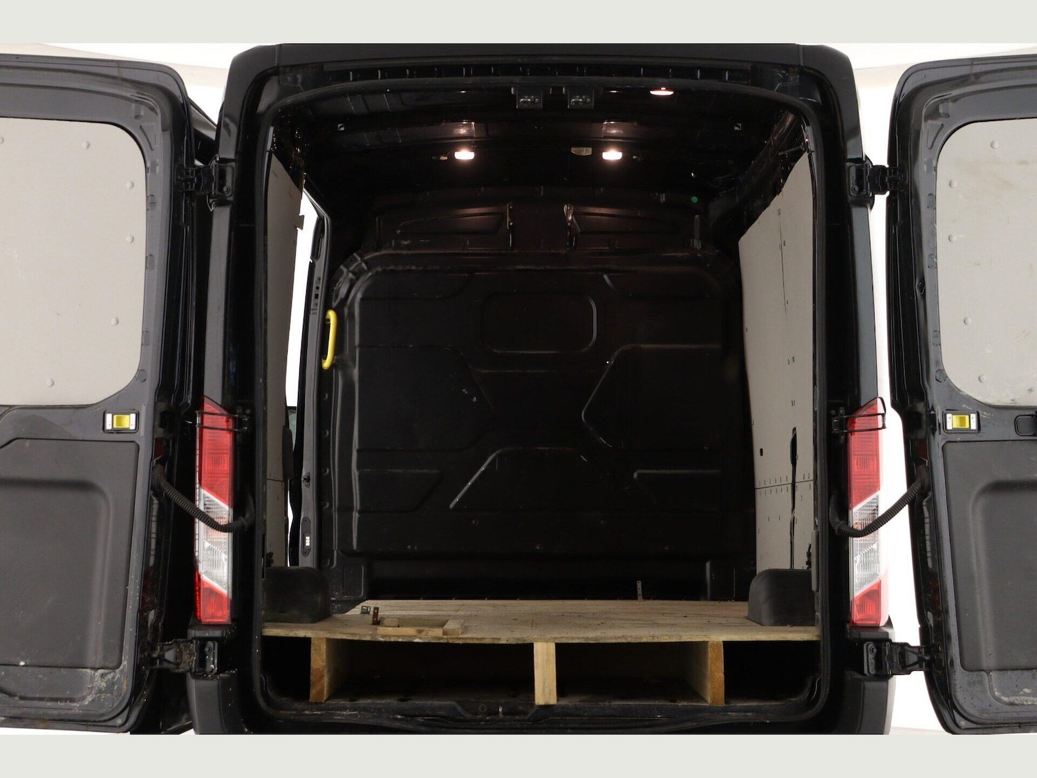 Used Ford Transit for sale - 77175863: Photo 3