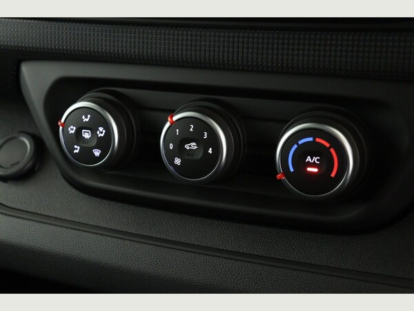 Used Renault Trafic 2025 for sale - 76151572: Photo 19