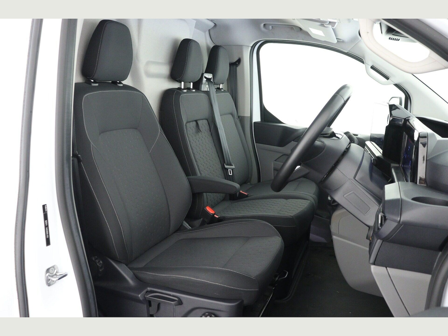 Used Ford Transit Custom 2025 for sale - 77351838: Photo 15