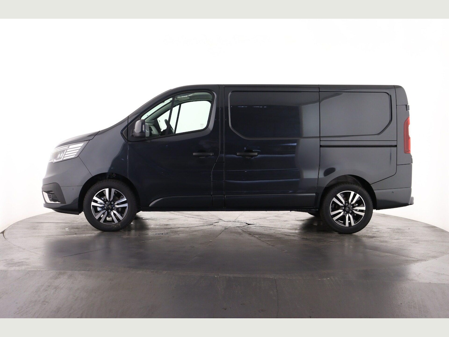 Used Renault Trafic 2025 for sale - 77523592: Photo 9