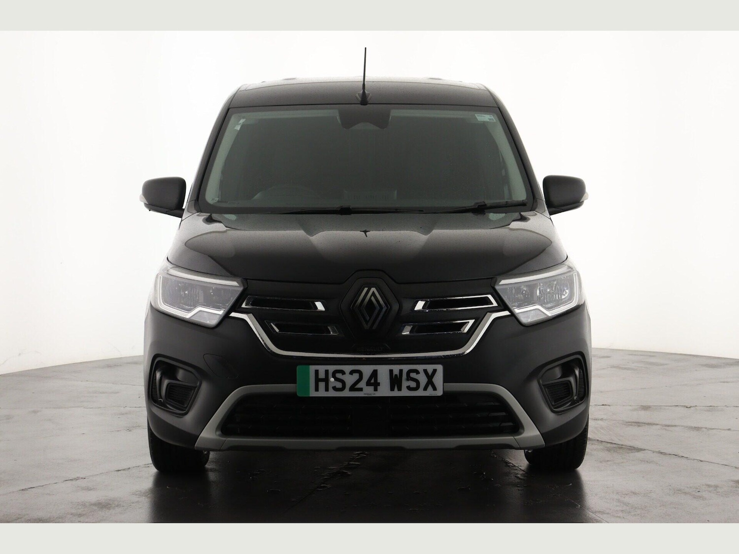 Used Renault Kangoo 2024 for sale - 76572860: Photo 5