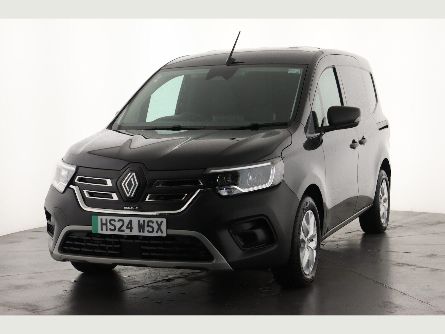 Used Renault Kangoo 2024 for sale - 76572860: Photo 6