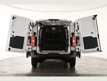 Used Vauxhall Vivaro 2023 for sale - 76913456: Photo