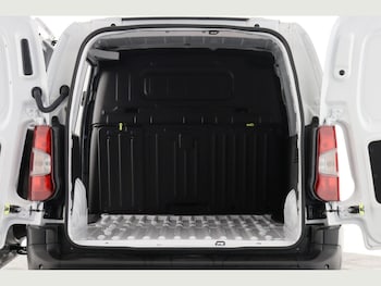 Used Citroen Berlingo 2026 for sale - 79361408: Photo