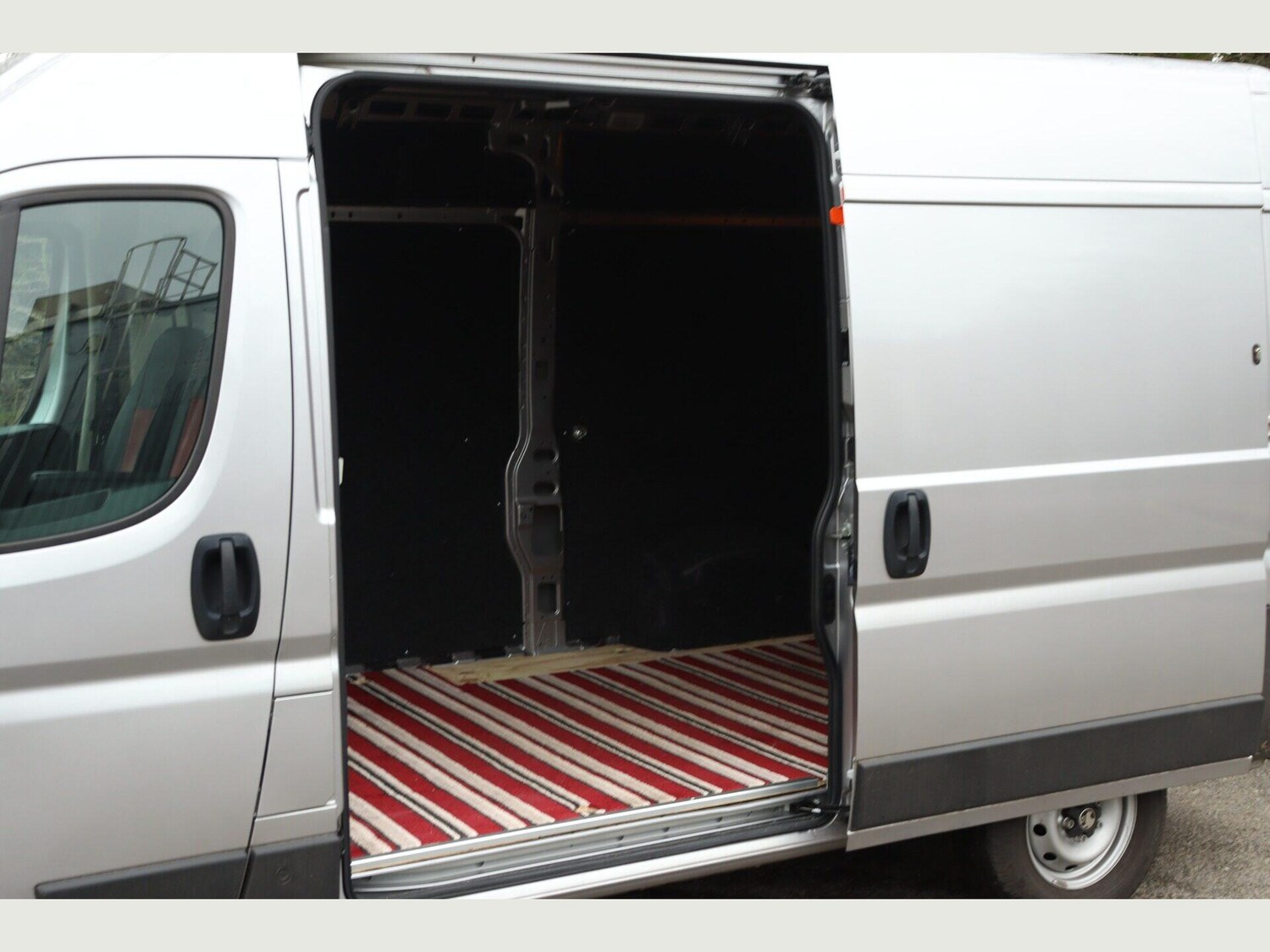 Used Vauxhall Movano 2024 for sale - 77330576: Photo 8