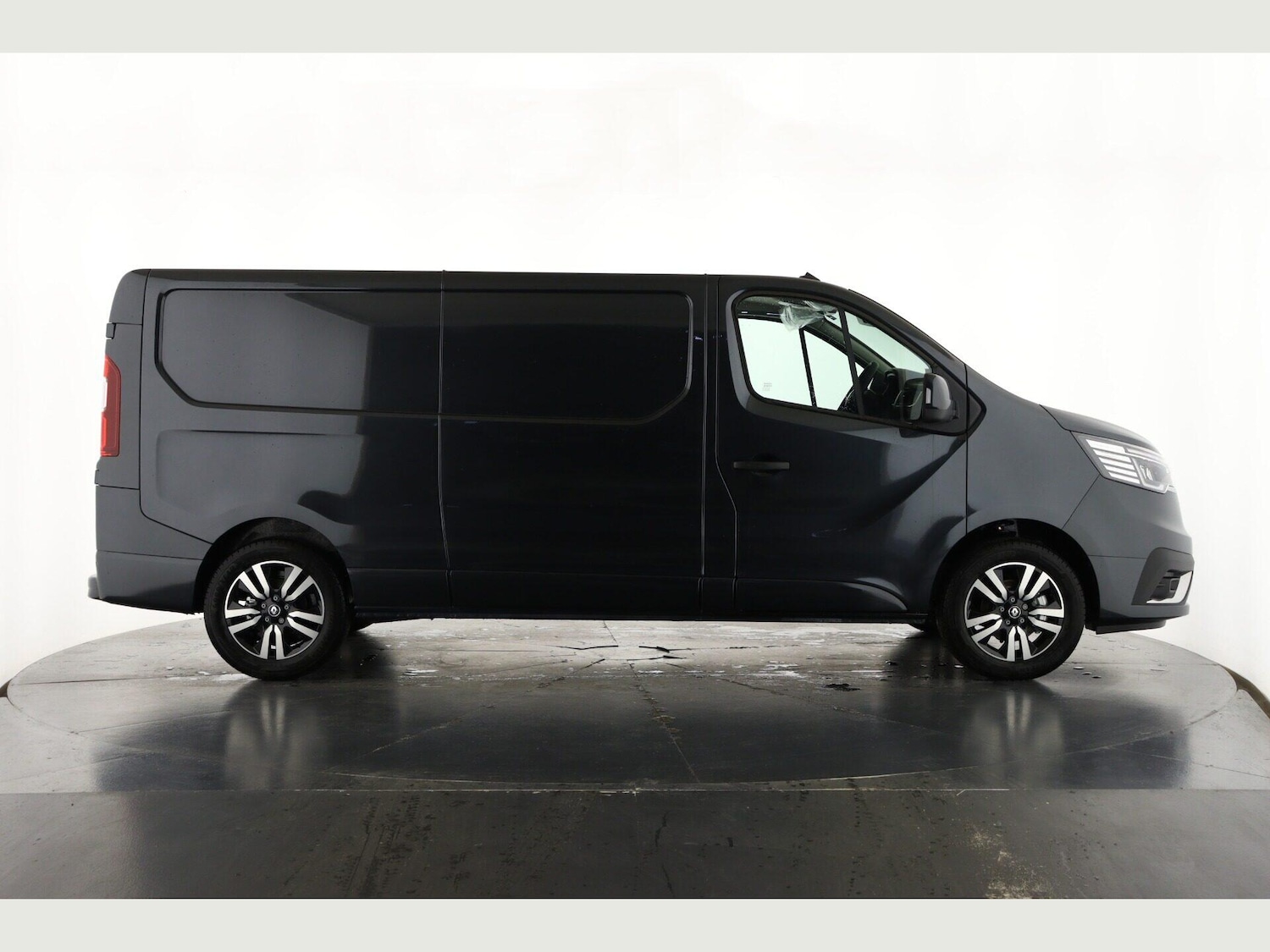 Used Renault Trafic 2025 for sale - 77109846: Photo 5