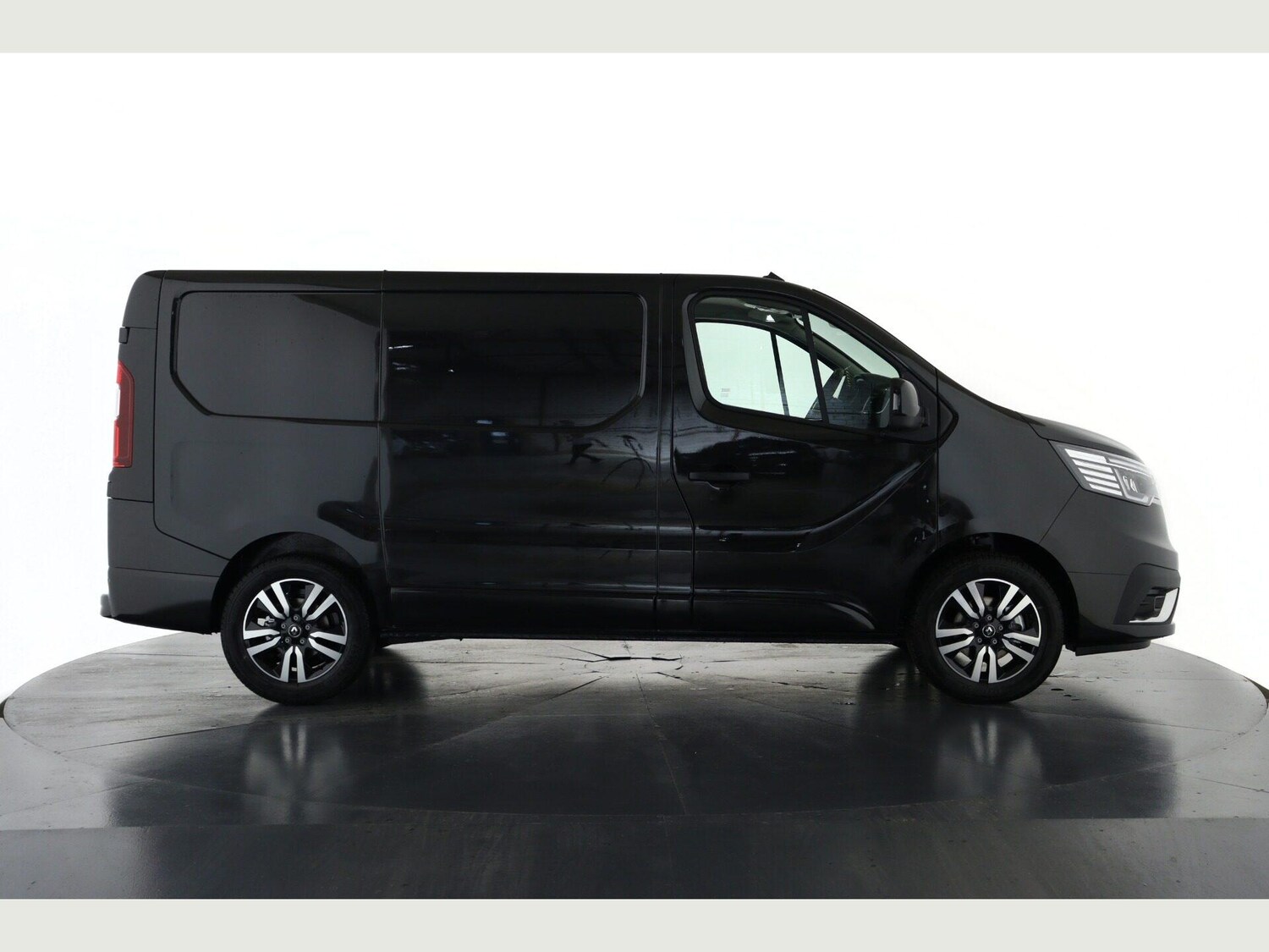 Used Renault Trafic 2025 for sale - 77839566: Photo 5