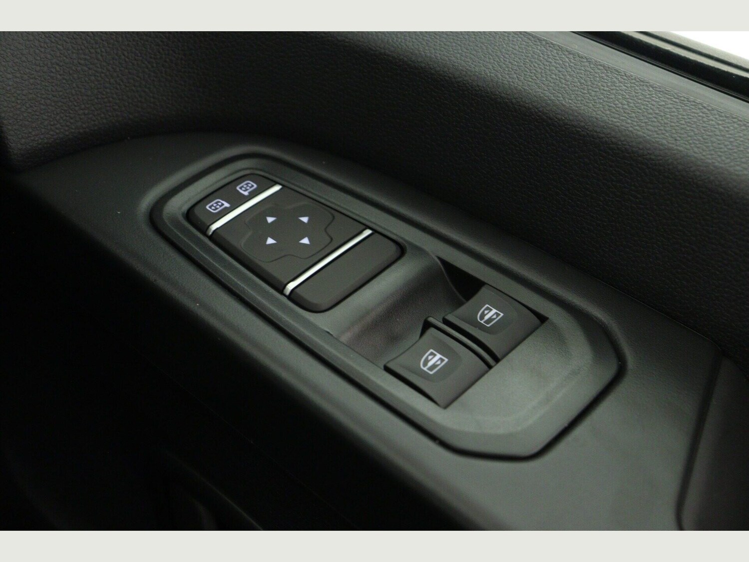 Used Renault Trafic 2025 for sale - 76360898: Photo 24