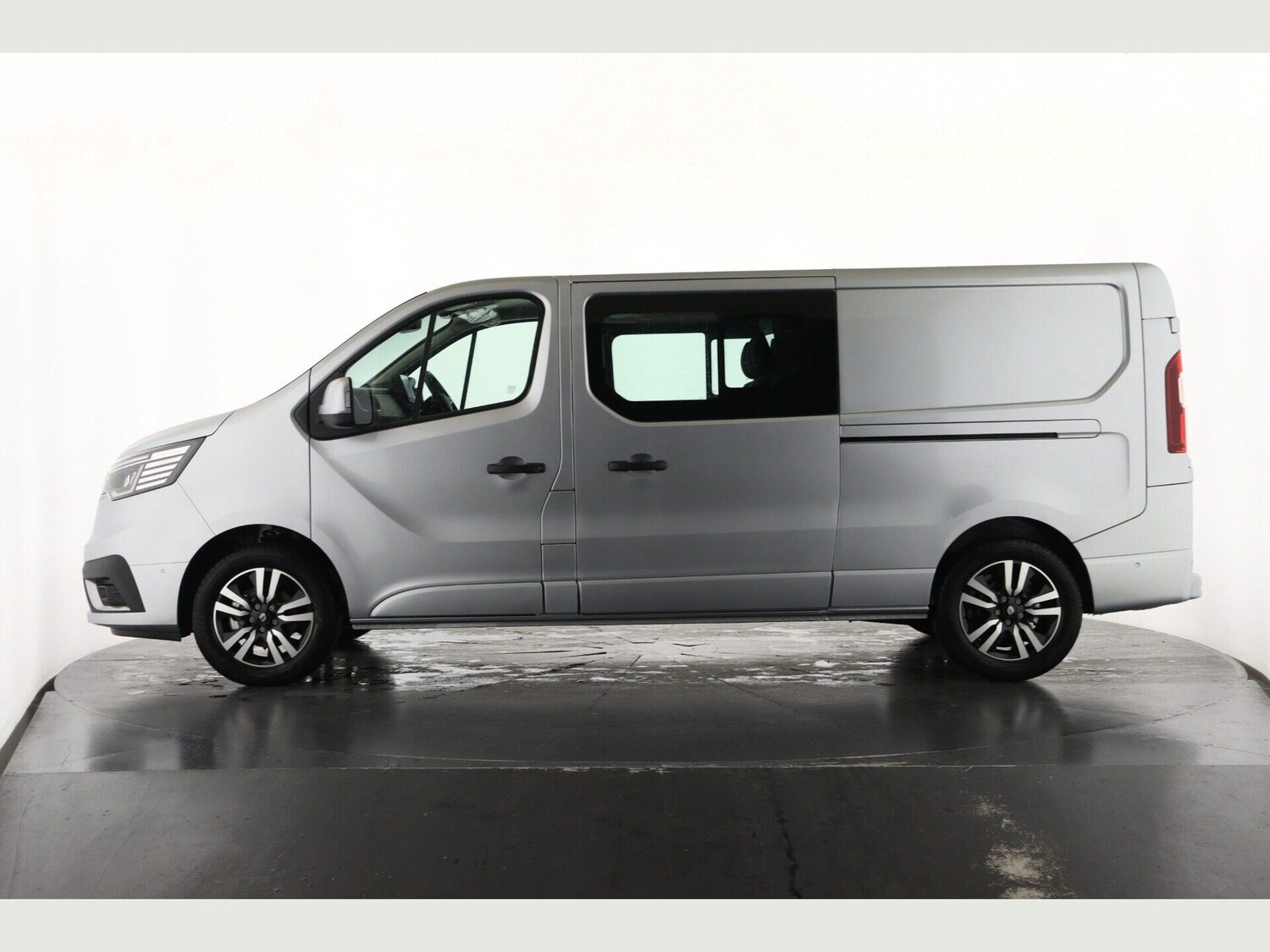 Used Renault Trafic 2025 for sale - 77853149: Photo 7