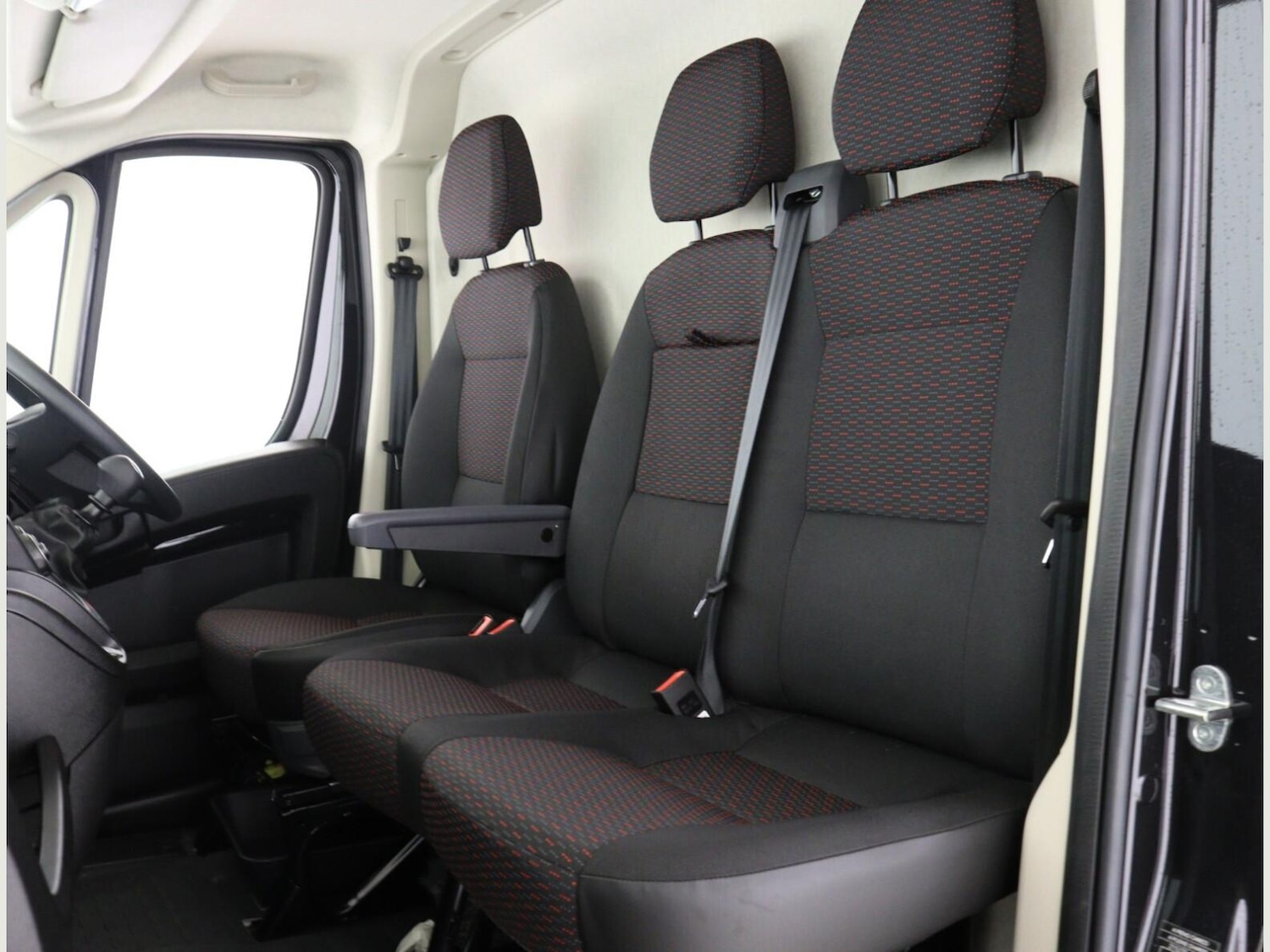 Used Citroen Relay for sale - 76988188: Photo 8