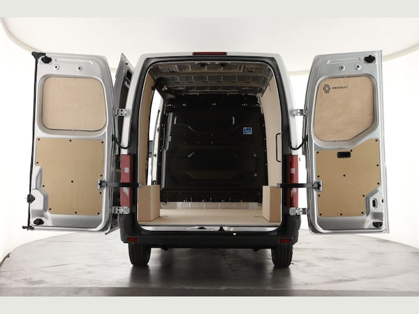 Used Renault Master 2025 for sale - 76189285: Photo 2