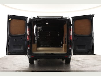 Used Renault Trafic 2020 for sale - 77994080: Photo