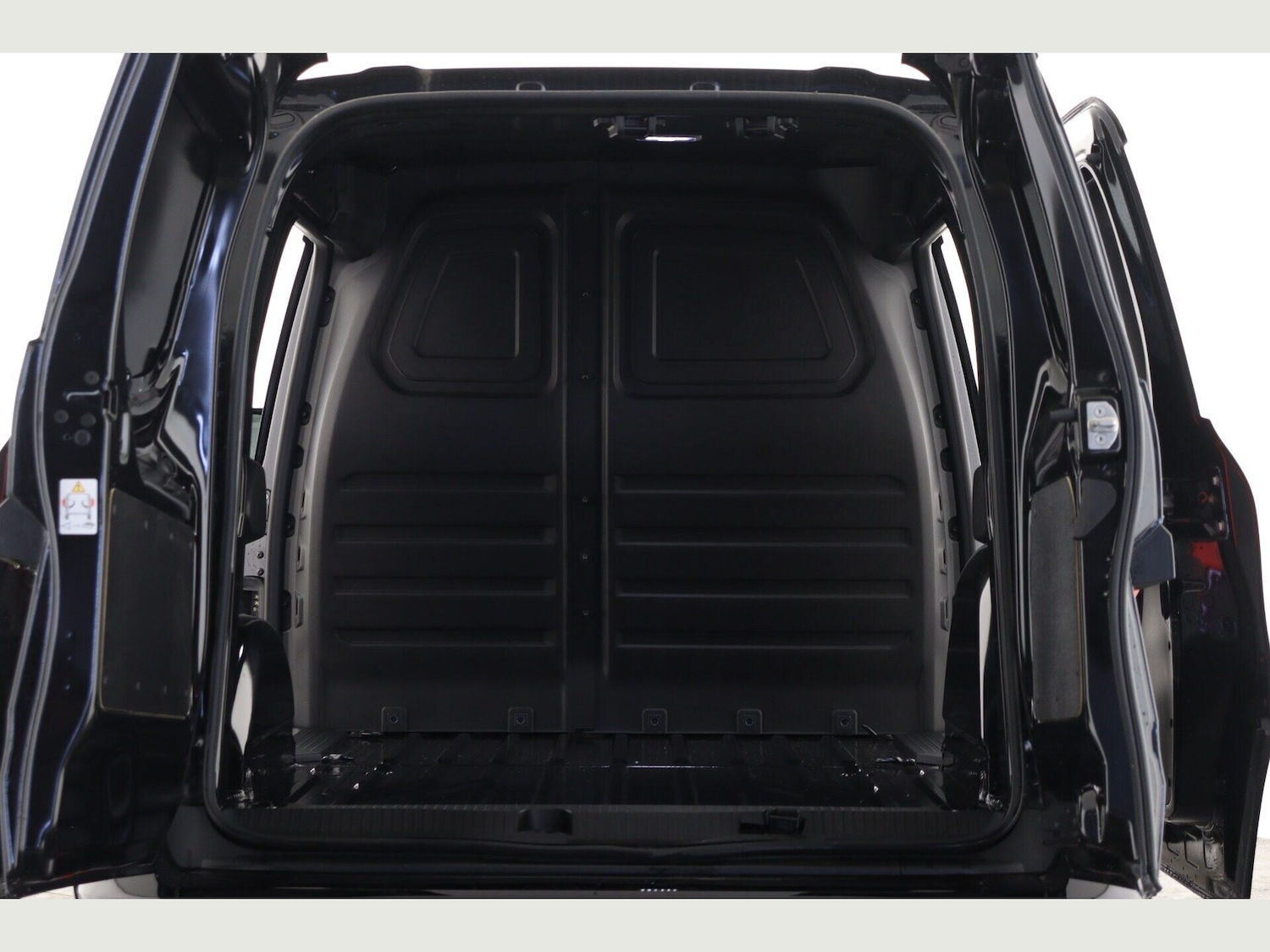 Used Nissan Other 2026 for sale - 78205345: Photo 3