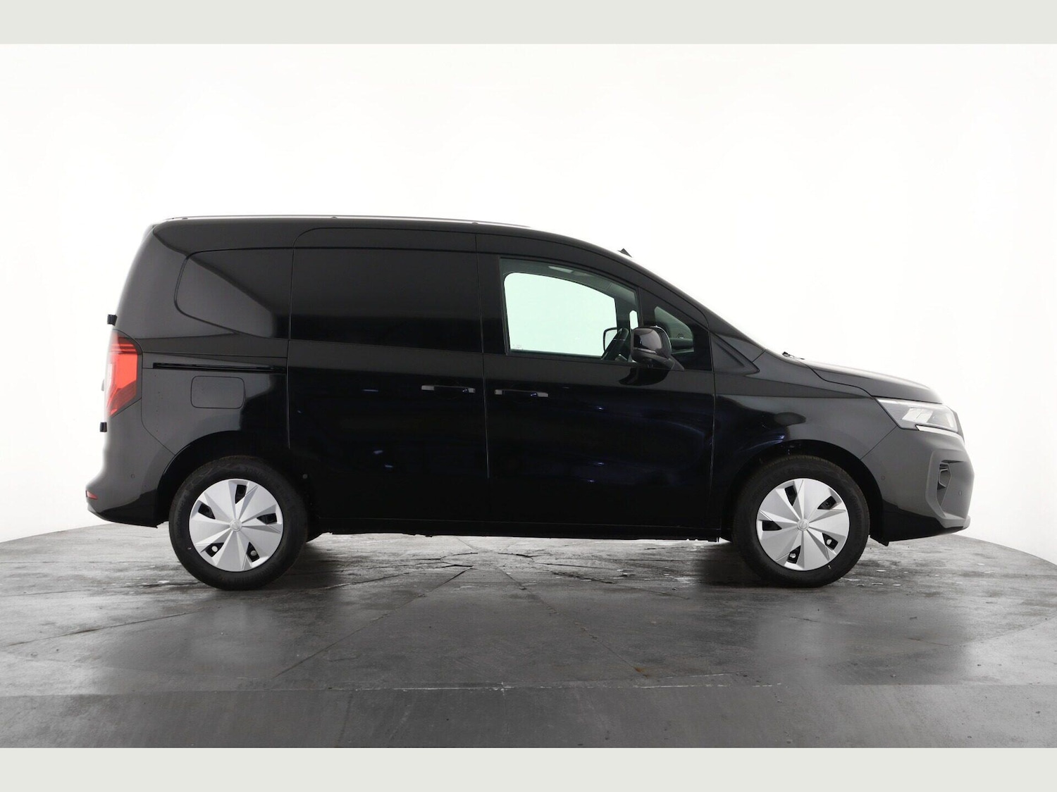 Used Nissan Other 2026 for sale - 78205345: Photo 5