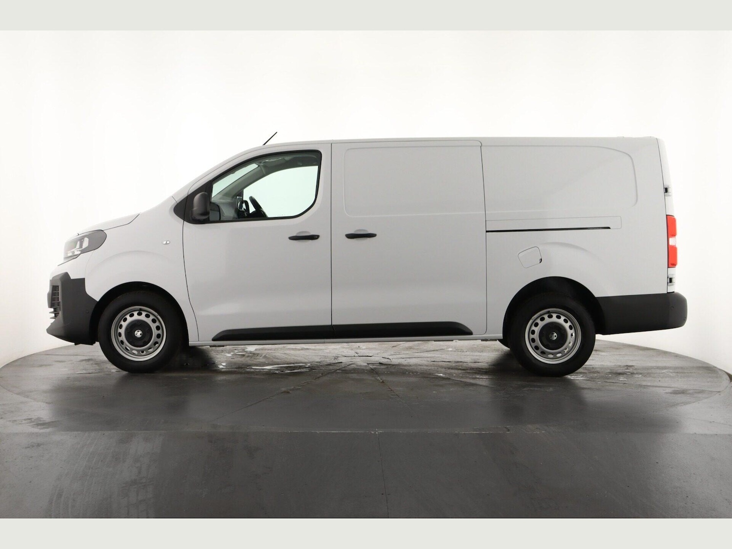 Used Vauxhall Vivaro 2024 for sale - 77646023: Photo 8