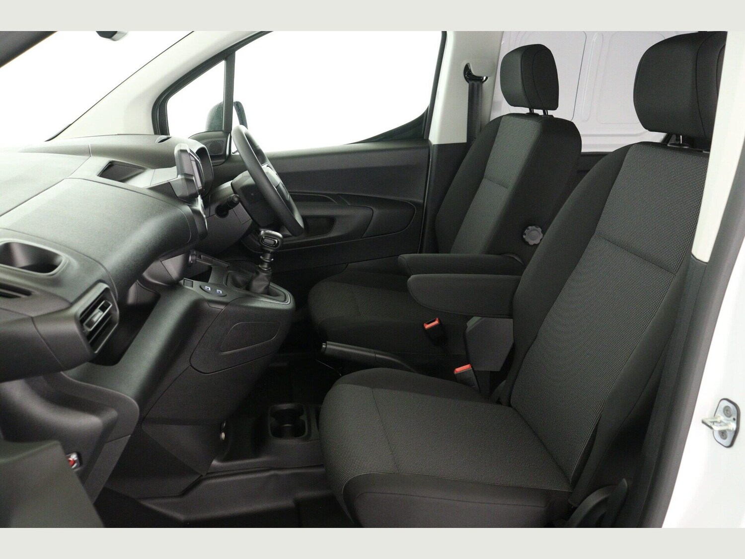 Used Citroen Berlingo 2025 for sale - 76512421: Photo 12