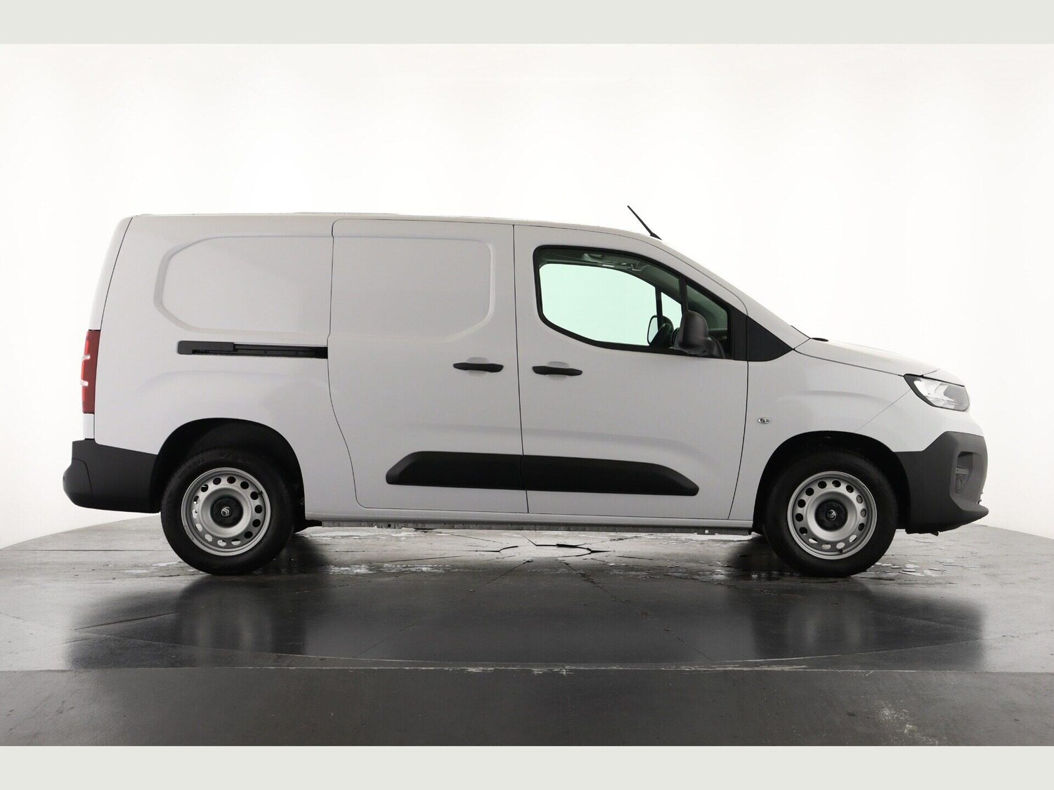 Used Citroen Berlingo 2025 for sale - 76512421: Photo 5