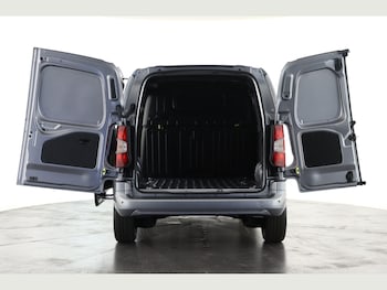 Used Peugeot Partner 2025 for sale - 76714952: Photo