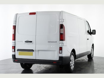 Used Renault Trafic 2025 for sale - 76371130: Photo
