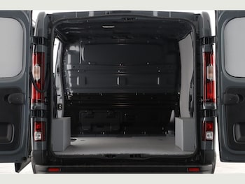 Used Renault Trafic 2024 for sale - 76771758: Photo